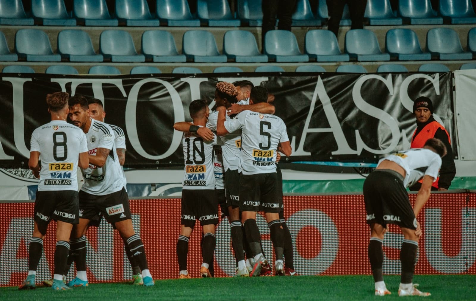 Fotbal: FC Hermannstadt a smuls egalul cu Universitatea Cluj (2-2), în  Superligă