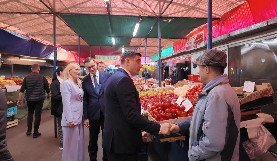 piata marasti george simion.JPG