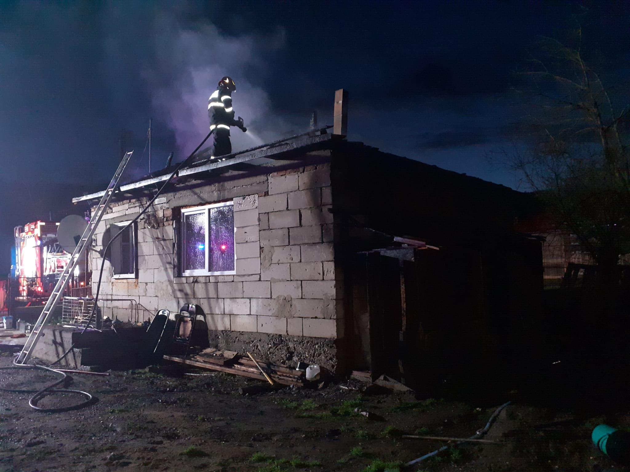 WhatsApp Image 2025-04-19 at 22.08.35_5624080d.jpg