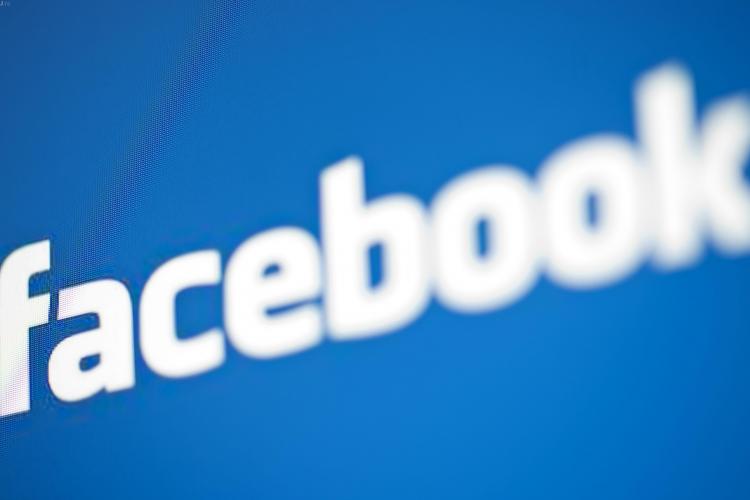 O jurnalistă din România a fost concediată din cauza unei postări pe Facebook. Ce a scris femeia
