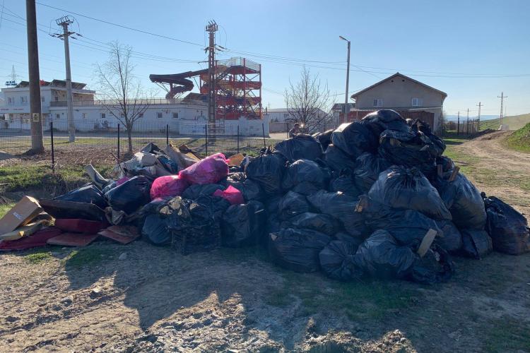 Au adunat gunoaiele TUTUROR de pe malul barajului din Florești. Și-au sacrificat sâmbăta pentru confortul tuturor - FOTO