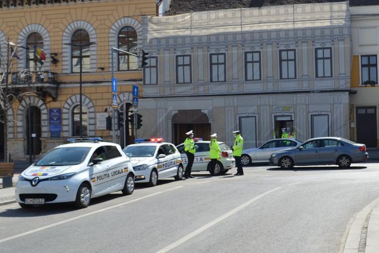 Amenzi de aproape 6,8 milioane de lei într-o singură zi pentru nerespectarea restricțiilor de circulație. Câte sancțiuni s-au dat la Cluj