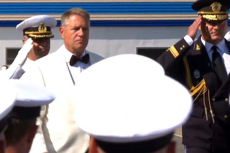 Iohannis îmbrăcat ca James Bond, la Ziua Marinei, de la Constanța - VIDEO și FOTO