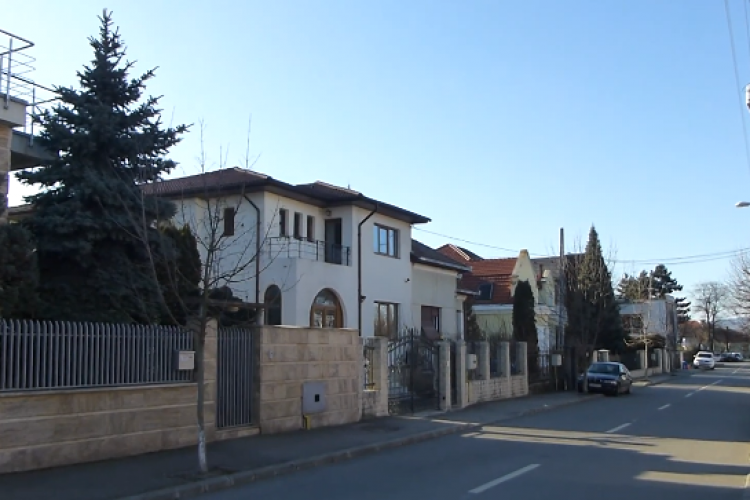Cine plătește 600 de mii de euro pe o casă în Cluj? ”Sunt foarte mulți bani aduși în Cluj. Dacă ai un business bun in Dej, unde vei investi? În Dej?”