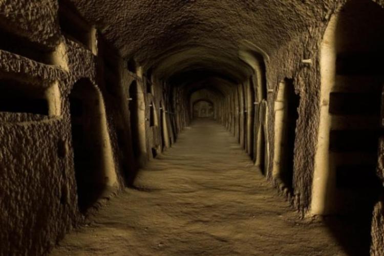 Are Clujul tuneluri secrete așa cum se zice? Ce s-ar ascunde, de fapt, în catacombele orașului