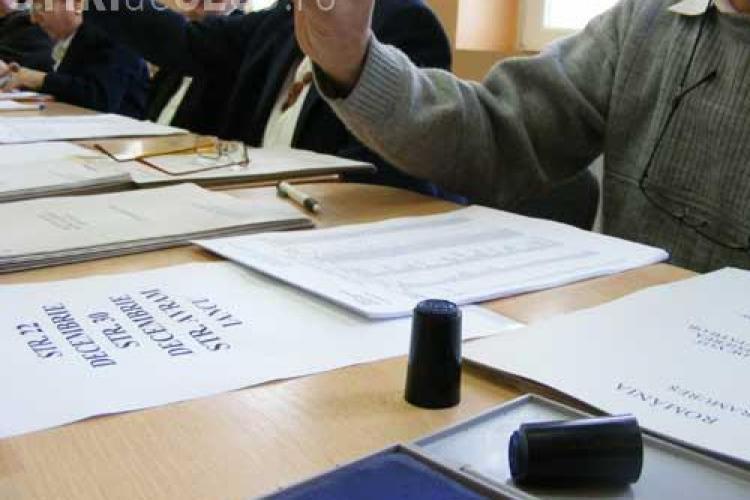 Peste 20 de dosare penale, în ziua alegerilor la Cluj! Au fost sesizate zeci de incidente electorale 