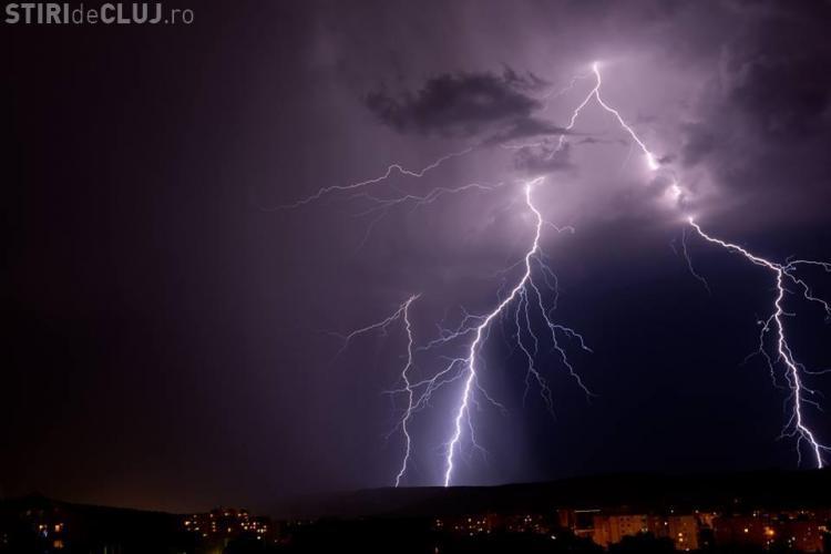 COD PORTOCALIU de vreme rea pentru mai multe localități din Cluj! Se anunță averse torențiale, grindină și vânt puternic