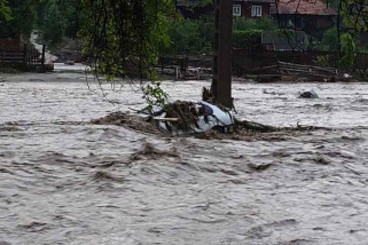 Cluj- Alerta de inundații sâmbătă seara și duminică. Pericol de torenți și viituri pe râurile mai mici. Cod galben în tot bazinul Someș
