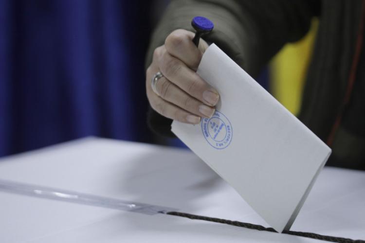 PETIȚIE. Românii cer alegerea primarilor în două tururi! La Cluj, Boc a câștigat un nou mandat cu doar 42,53% din voturi
