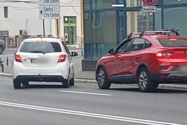 VIDEO: Scandal monstru între șoferi pe o stradă din centrul Clujului. Bucureștenii nu s-au abținut: „Așa ceva la Cluj? în inima civilizației?”
