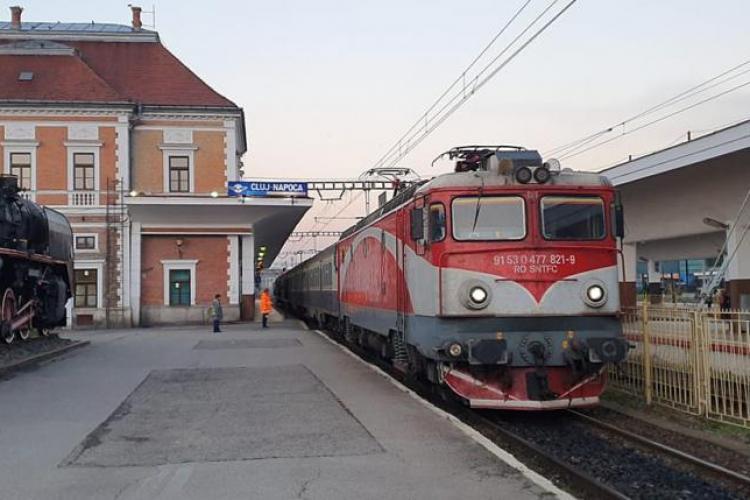 Traficul feroviar pe ruta Cluj-Sibiu, afectat de lucrări la calea ferată! Pasagerii vor călătorii cu autobuzul pe o porțiune din traseu 