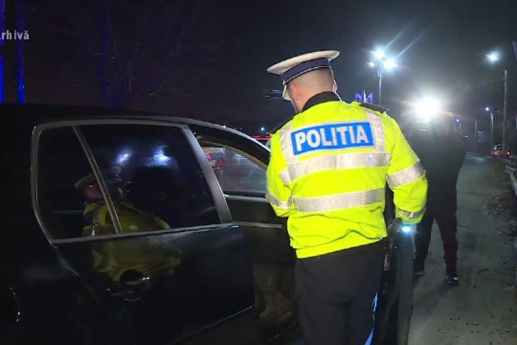 Traficant de substanțe interzise prins în flagrant la Cluj! Mergea spre Electric Castle cu mașina încărcată de stupefiante - FOTO și VIDEO 