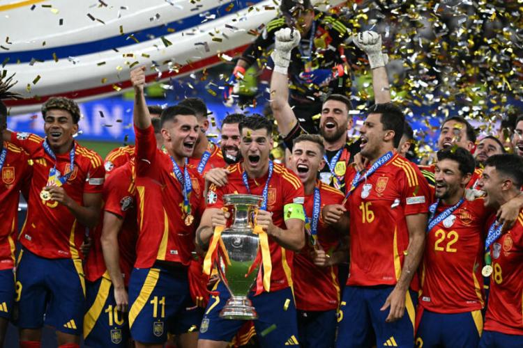 Probabil cea mai frumoasă cronică sportivă a finalei Euro 2024: „Spania e campioană europeană. Asta trebuie să redea încrederea că binele triumfă”