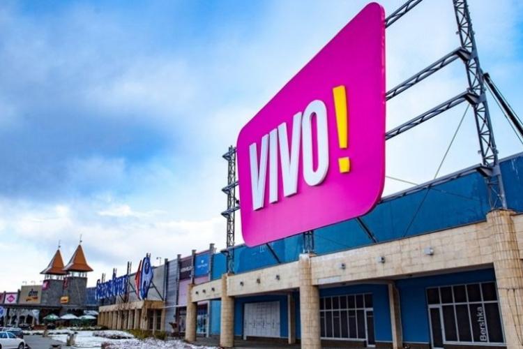 Paznic de la VIVO Cluj, tâlhărit de un clujean care furase o geacă. A încercat să fugă, dar a fost imobilizat de trecători