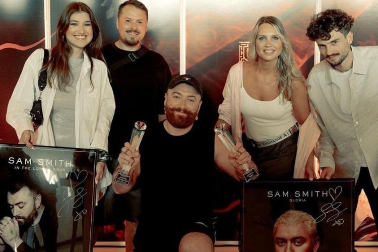 Sam Smith a primit primul Disc de diamant oferit de România, în cadrul festivalului UNTOLD