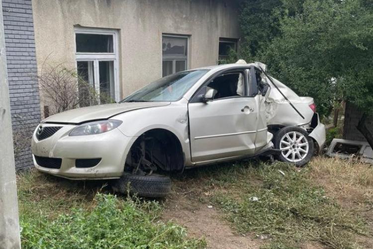 Cum s-a produs accidentul din Vâlcele, Cluj. O tânără de 27 de ani a fost rănită în urma impactului