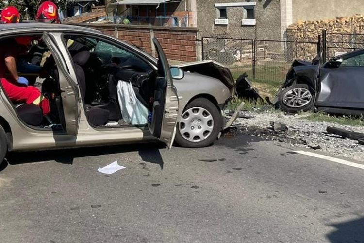 Cluj: Un tânăr de 19 ani a provocat accidentul din Căianu Vamă. Nu a păstrat distanța față de celelalte autoturisme/A lovit două mașini