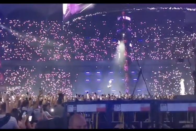 VIDEO Cel mai emoționant moment de la concertul Ed Sheeran de la Bucureșți. 60.000 de români cântă cu Ed Sheeran și Calum Scot:„You are the reason”!