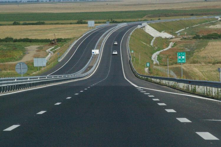 Noi sisteme de supraveghere și monitorizare a traficului pe Autostrada Transilvania. Când vor fi puse în funcțiune