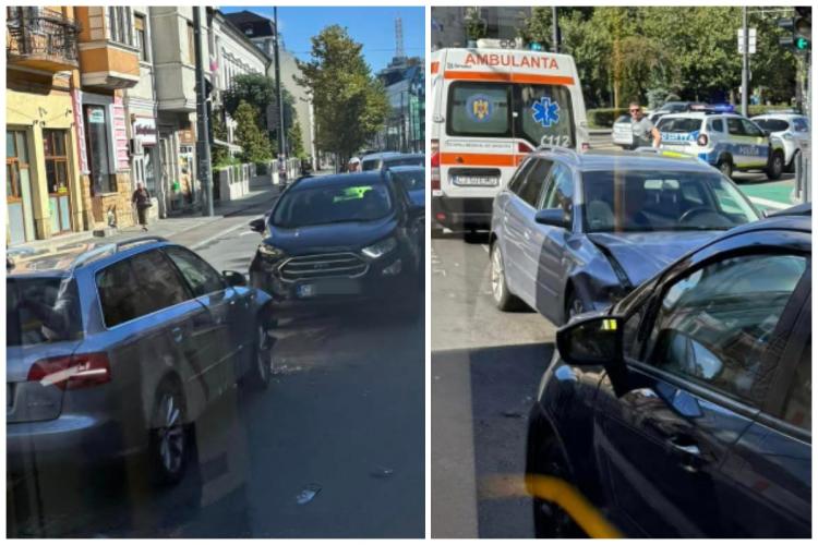 Cluj: Accident pe strada Barițiu! Două mașini s-au ciocnit după ce un șofer a intrat pe contrasens - FOTO 