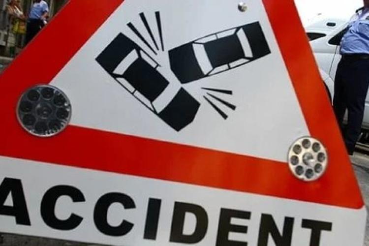 Accident grav pe A1. Coliziune între două camioane și o mașină/Un bărbat și-a pierdut viața și 3 persoane au ajuns la spital