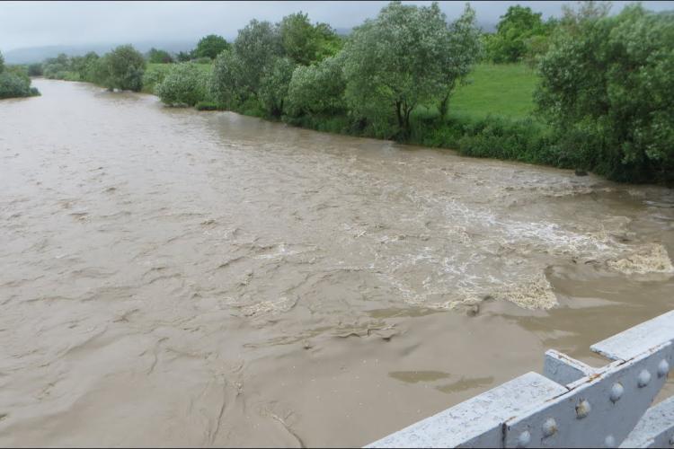 Avertizare hidrologică! A fost emis un COD GALBEN de inundații pe patru râuri din Cluj