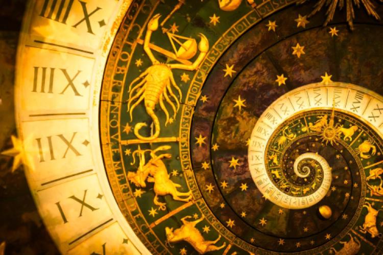 Octombrie, o lună cu cadouri de la astre pentru patru zodii norocoase! Cu ce-i surprinde universul pe acești nativi