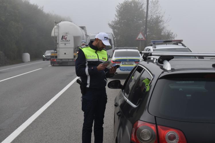 Razie de amploare pe drumurile din Cluj! Polițiștii au dat amenzi de peste 30.000 de lei în doar câteva ore - FOTO și VIDEO