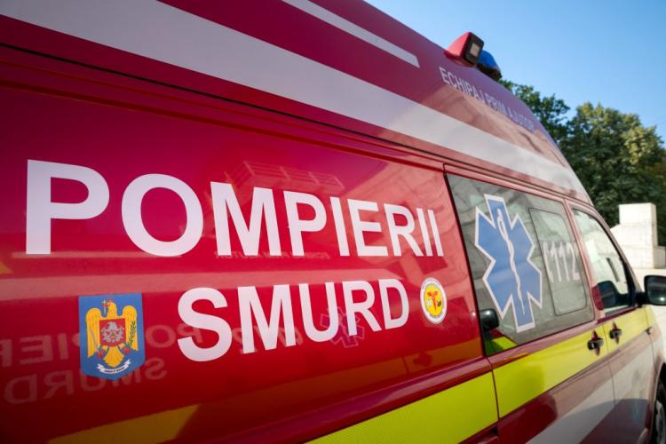 Tragedie în Cluj! Un bărbat a fost găsit electrocutat, lângă o piscină/Medicii au încercat să-l salveze, dar era prea târziu