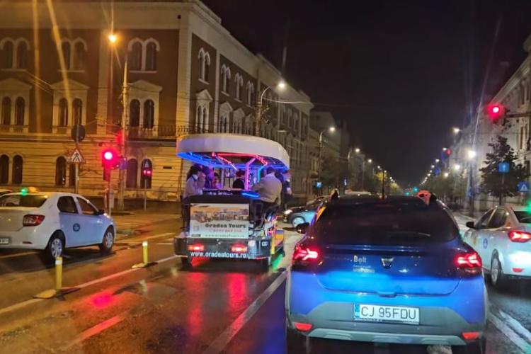 Vehicul ciudat surprins pe străzile din centrul Clujului: „Oare ce-o mai fi și asta?” VIDEO