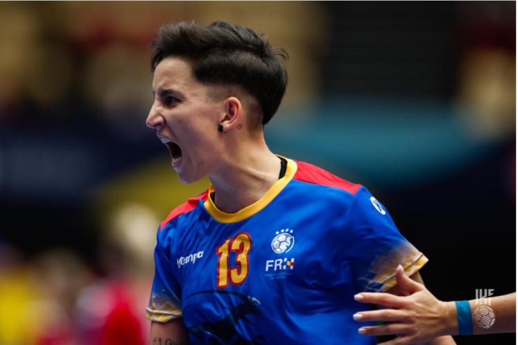 Probleme la echipa națională de handbal feminin, înainte de Trofeul Carpați de la Cluj. Cristina Laslo, liderul echipei, exclusă din lot