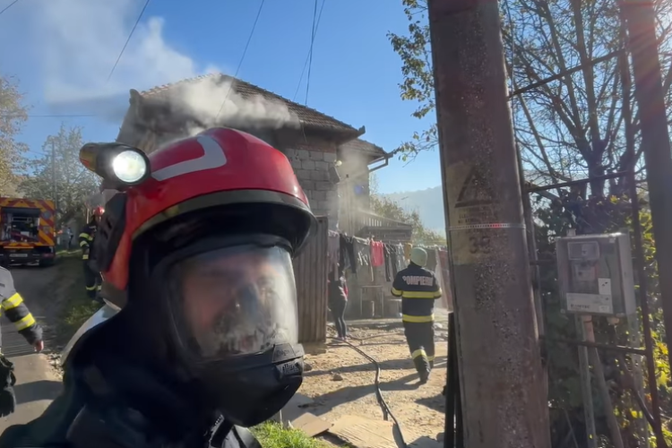 Cum s-a produs tragicul incendiu de ieri, din Cluj! O femeie a murit carbonizată iar alta a fost rănită/ Pompierii trag un semnal de alarmă - VIDEO 