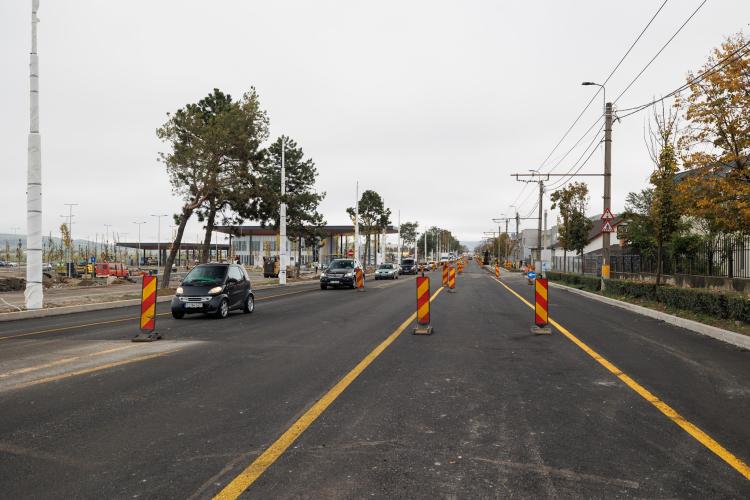 Când se va relua circulația pe toate cele 4 benzi, pe strada Traian Vuia? În ce stadiu se află lucrările la Park & Ride-ul de la Aeroportul Cluj