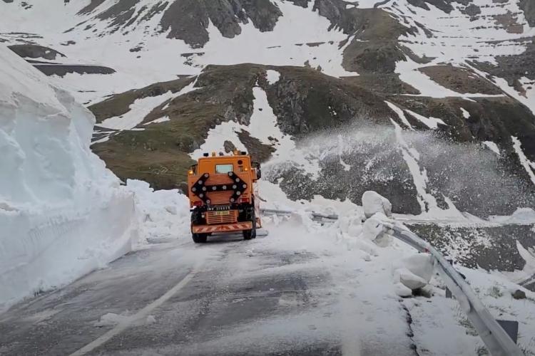 Circulația pe cele mai spectaculoase drumuri din România, Transfăgărășan și Transalpina, închisă din cauza vremii extreme