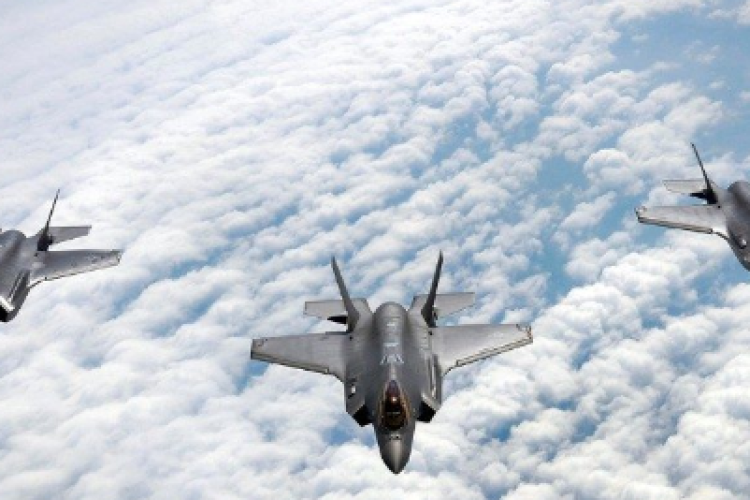 A fost aprobată legea privind achiziționarea a 32 de avioane F-35. Fondurile necesare se asigură de la bugetul de stat sau prin împrumuturi oferite de SUA