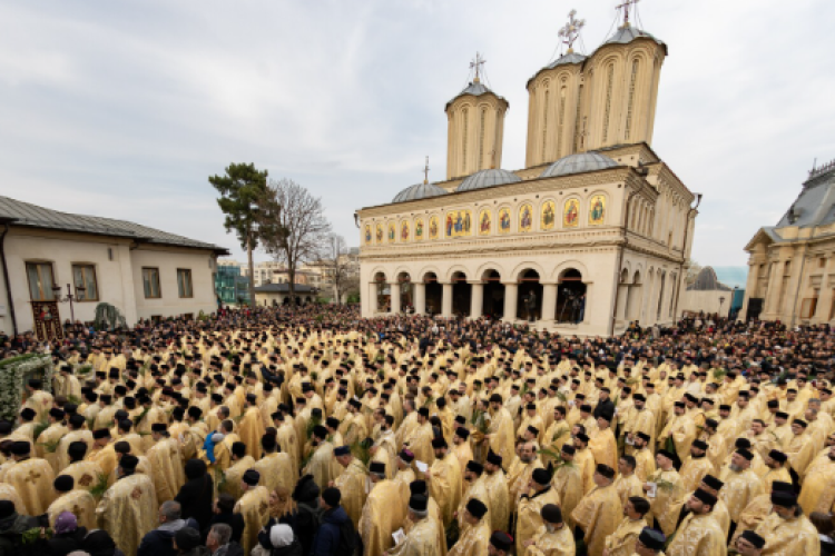 Biserica Ortodoxă Română cere preoților să nu se implice în campania electorală și să-și mențină neutralitatea: ,,Încalcă legământul depus”