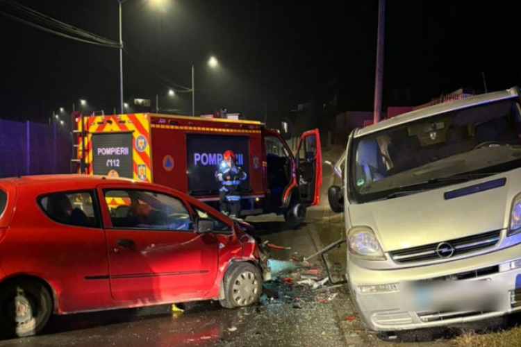 Cum s-a produs accidentul de pe strada Oașului din Cluj, în urma căruia un un bărbat a ajuns la spital. Un tânăr a pierdut controlul unei autoutilitare 