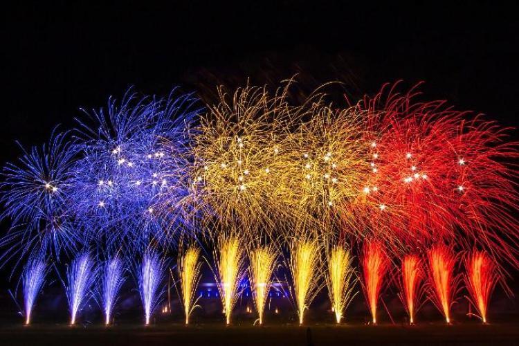 Cluj- Spectacol impresionant de artificii în Florești, de Ziua Națională a României! Pivariu: „1 Decembrie este despre comunitate și mândria de a fi român”