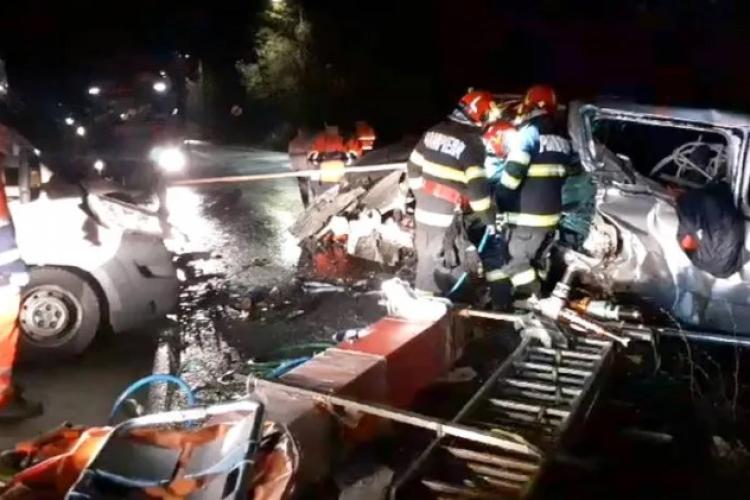 Sfârșit tragic pe drum! Un bărbat de 40 de ani și-a pierdut viața într-un accident rutier GRAV 