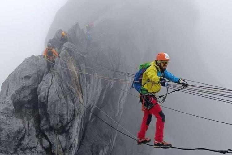 Un alpinist din Ardeal a făcut imposibilul! A ajuns într-un loc unde puțini îndrăznesc să viseze