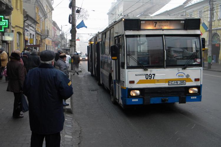 RATUC instituie o ”taxă specială” pentru achiziția de autobuze și troleibuze noi